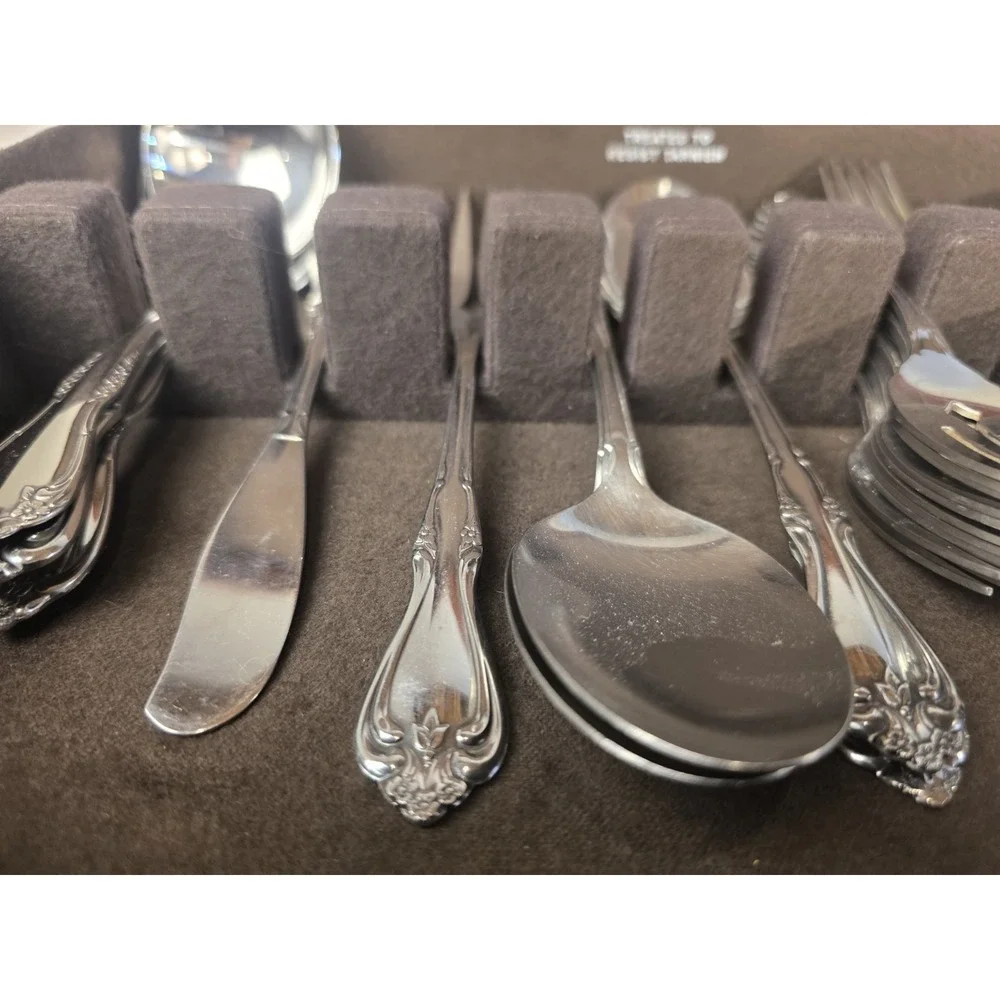 50 Pc Oneida All American BRIARWOOD Stainless Steel Flatware w Serving Spoons